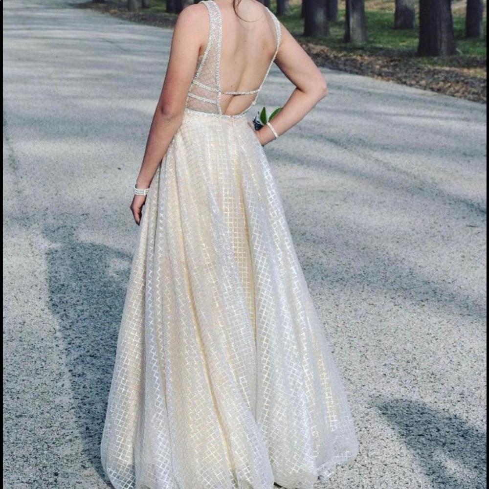Brand New MacDuggal Prom Dress